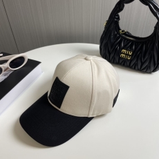 Loewe Caps